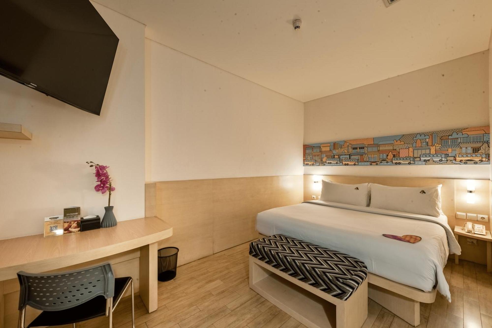 Hotel Maxone Premier Melawai Giacarta Esterno foto