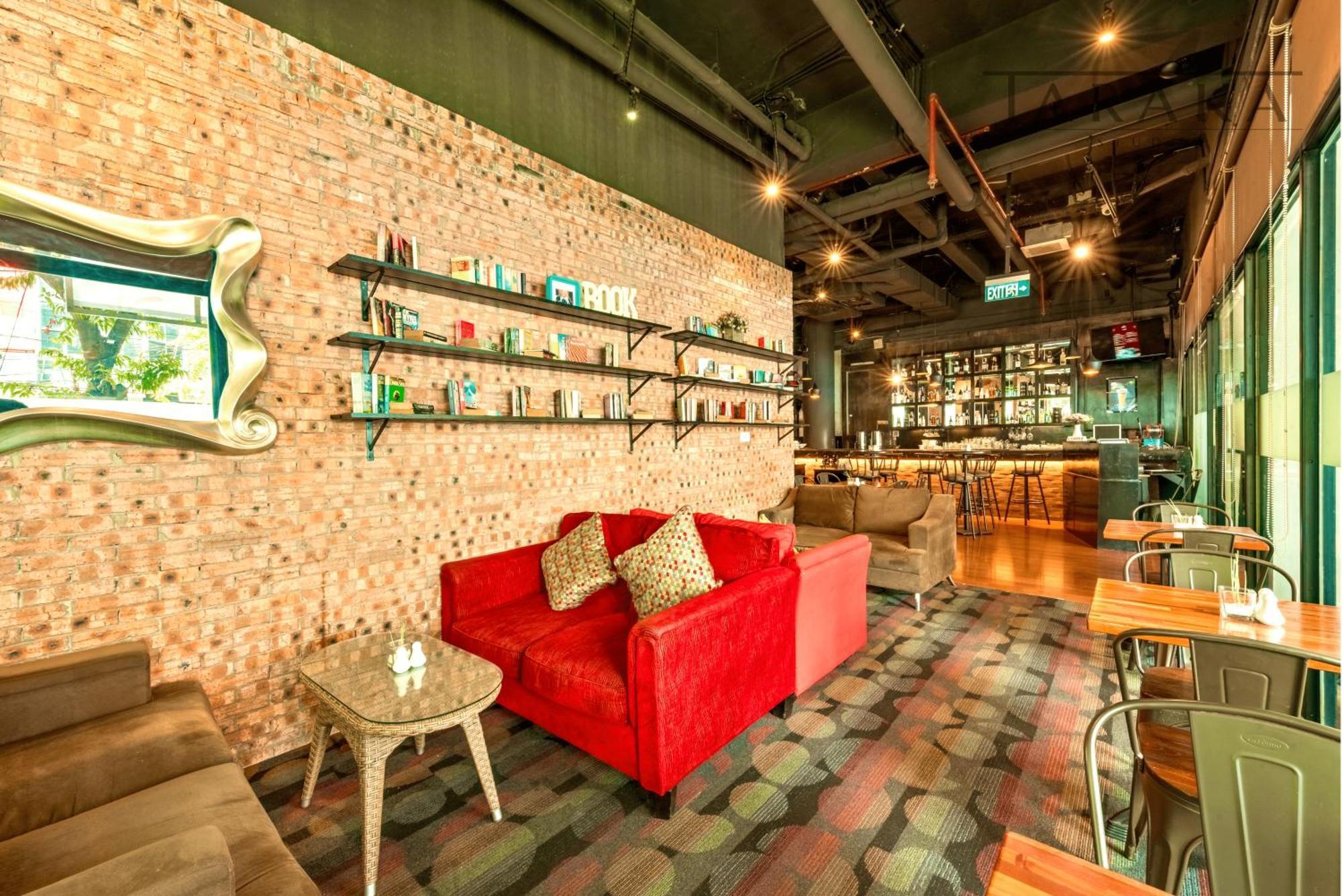 Hotel Maxone Premier Melawai Giacarta Esterno foto